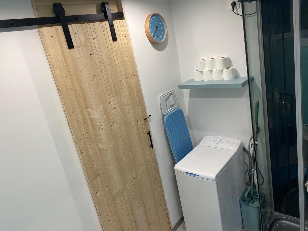 Studio 40M2 Plein Pied Avec Parking Jussac Eksteriør bilde